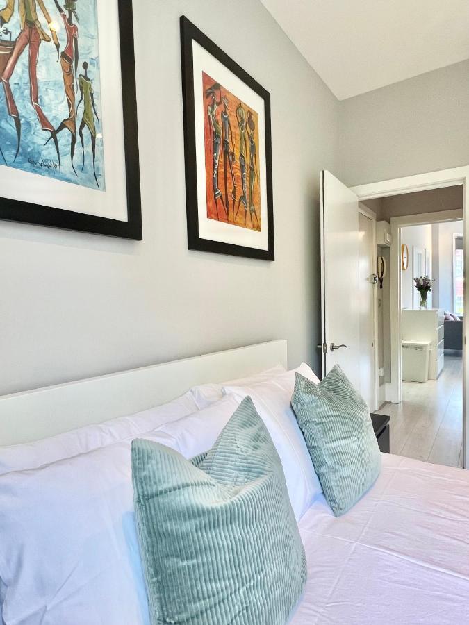 2 Bedroom Apartment In South Hampstead Londen Buitenkant foto